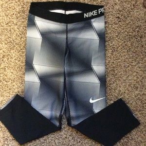 Nike Pro Capri